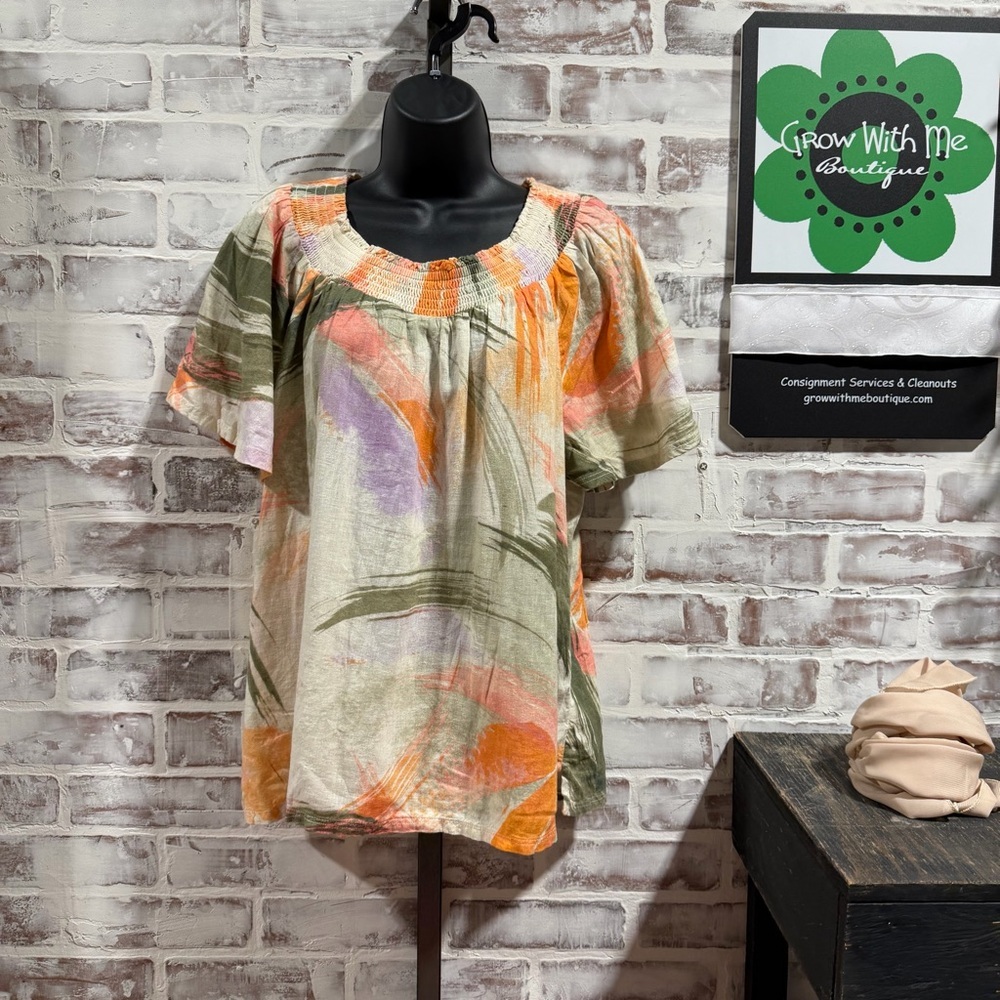 Naturals D & co Floral Print Women's Top women’s small